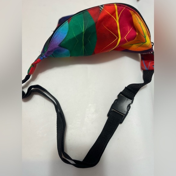 *RARE* EDC Las Vegas Motor Speedway  Waist Fanny Pack Colorful Waist Bag - Picture 3 of 7